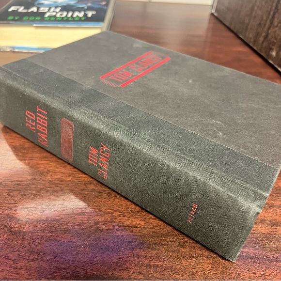 Red Rabbit by Tom Clancy - Flash Point Book - Picture 2 of 11